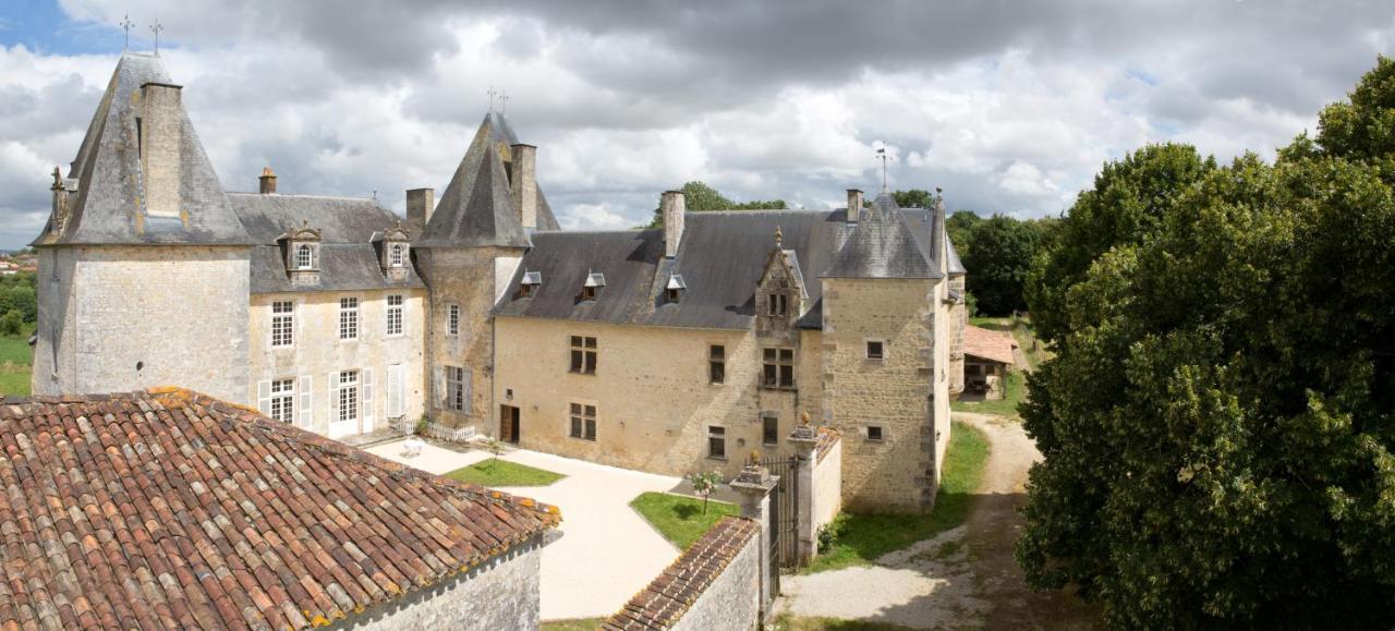 Chateau De Bois Charmant Les Nouillers Kültér fotó