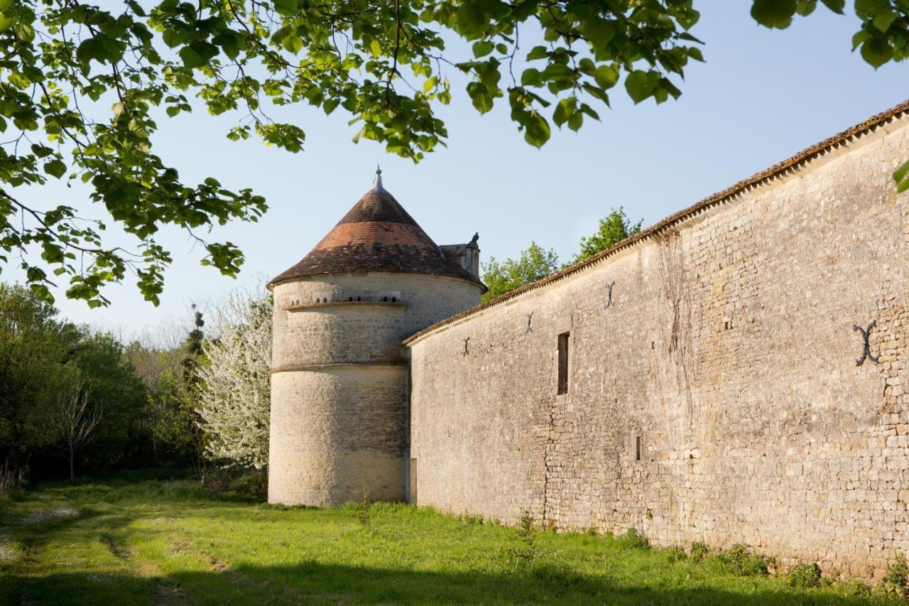 Chateau De Bois Charmant Les Nouillers Kültér fotó