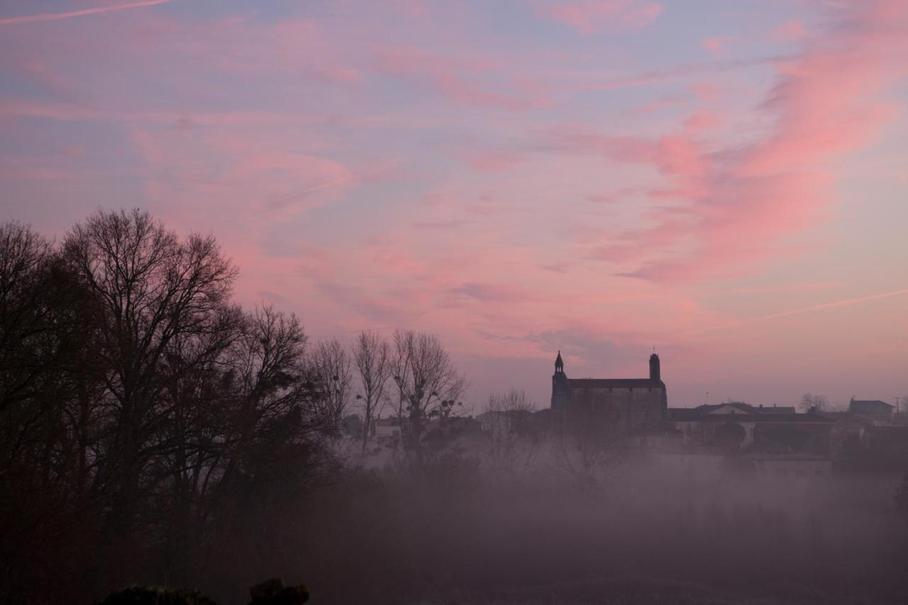Chateau De Bois Charmant Les Nouillers Kültér fotó